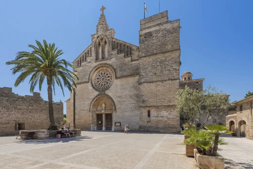 Vista exterior de Finca rústica en venda en Alcúdia amb Jardí privat