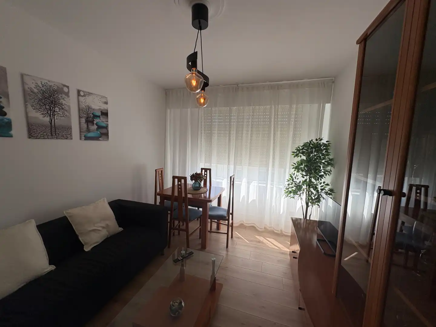 Sala d'estar de Pis de lloguer en Ferrol amb Moblat