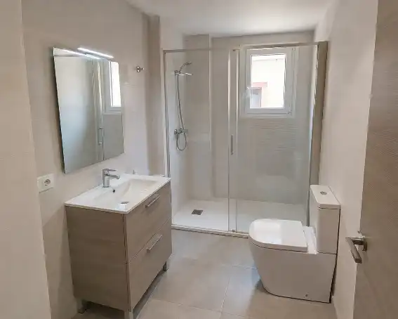 Badezimmer von Wohnung zum Verkauf in Tarazona