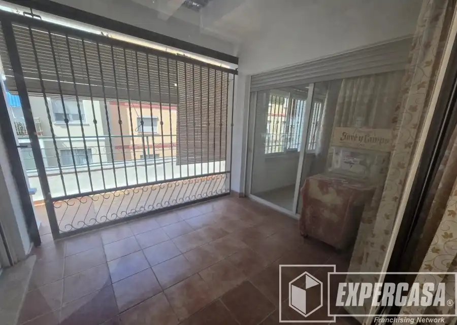 Exterior view of Attic for sale in Alzira  with Air Conditioner and Terrace