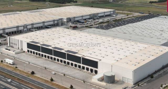 Nave industrial en Alquiler en Ontígola