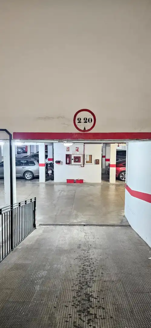 Parking de Garaje en venta en Dos Hermanas