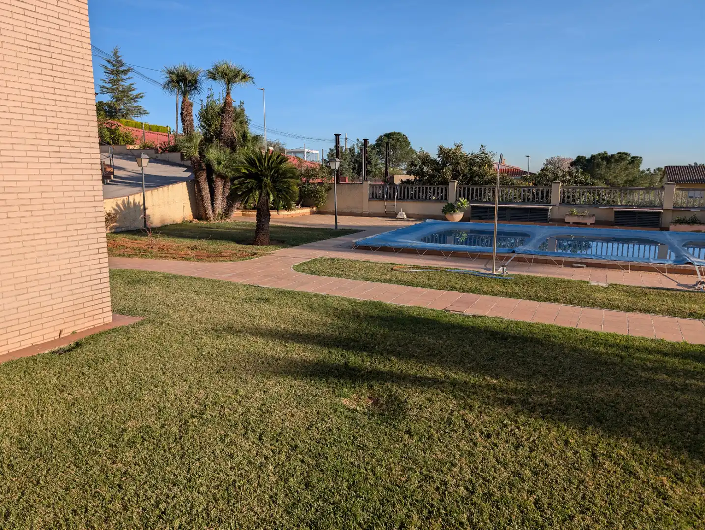 Piscina de Casa o chalet en venta en Castellón de la Plana / Castelló de la Plana con Calefacción, Jardín privado y Terraza