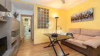 Bedroom of Flat for sale in  Madrid Capital