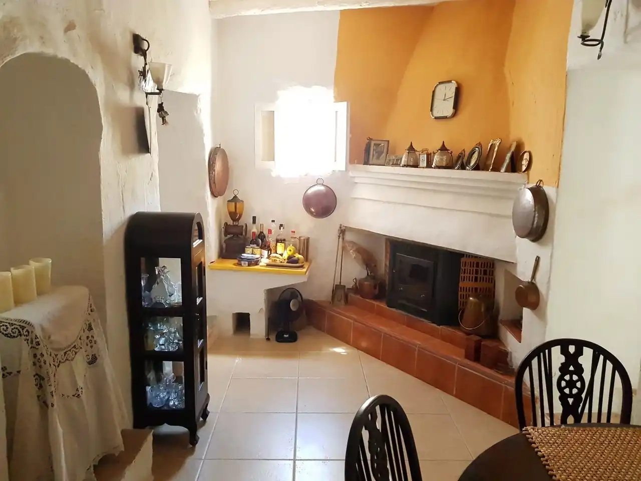 Sala d'estar de Finca rústica en venda en Sierro amb Terrassa