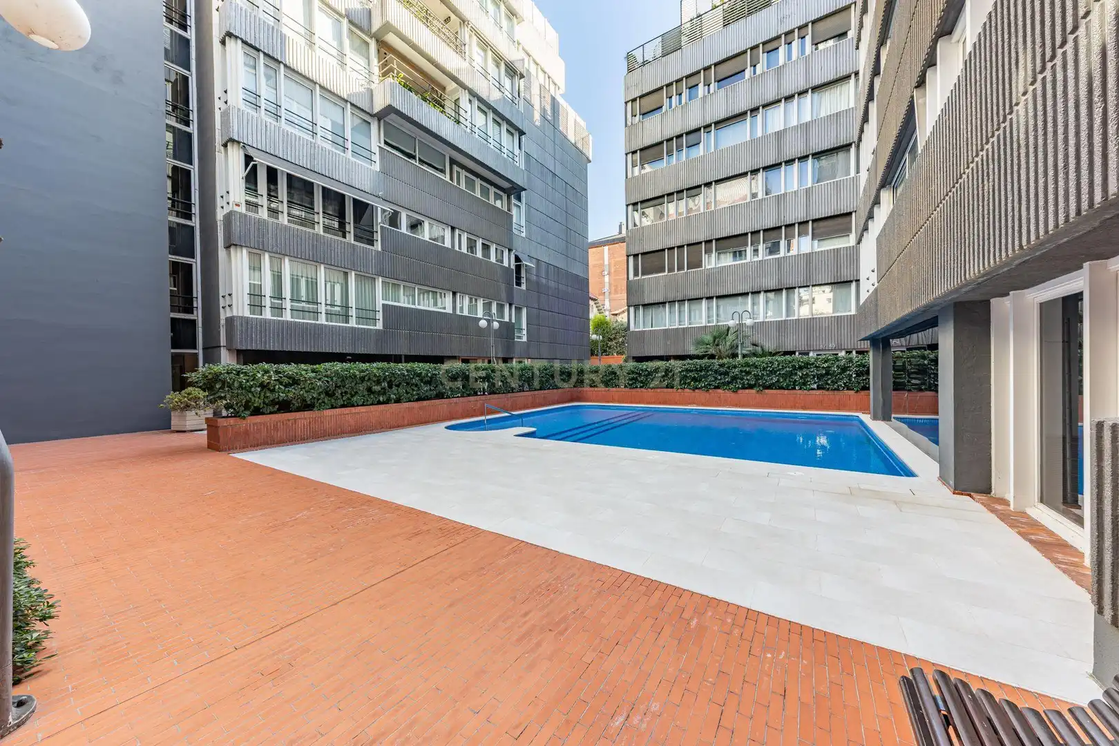 Swimming pool of Apartments for rent in Barcelona  with Air Conditioner, Swimming Pool and Oven