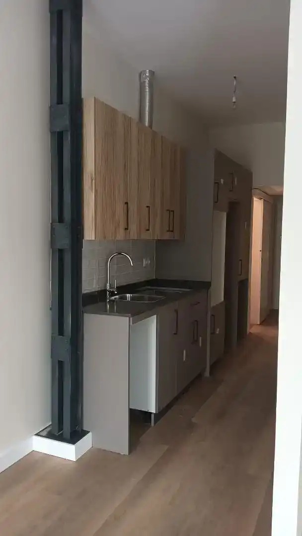 Cuina de Apartament en venda en  Huelva Capital amb Aire condicionat i Balcó