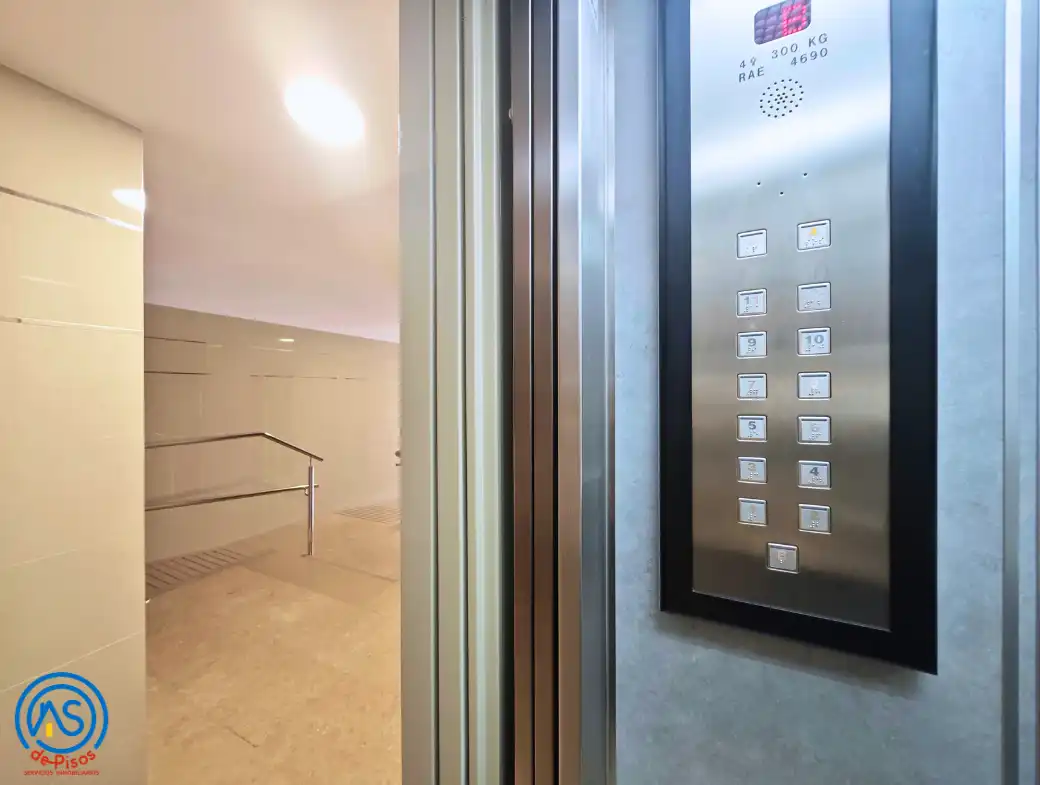 Wohnung zur Miete in Zaragoza, Zaragoza
