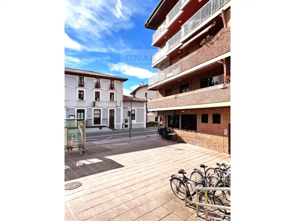 Exterior view of Commercial properties for sale in Hondarribia