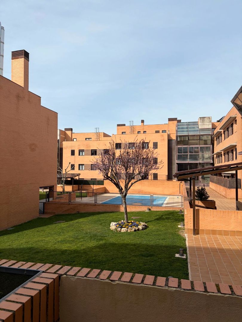 Exterior view of Flat for rent in Las Rozas de Madrid  with Air Conditioner, Terrace and Storage room