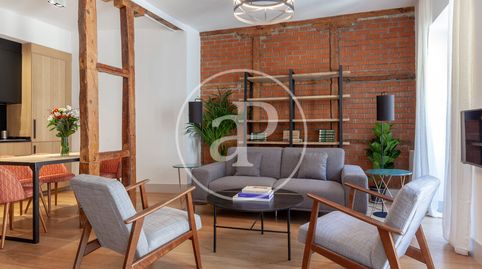Photo 3 of Flat for rent in Calle de Sta. María, Cortes - Huertas, Madrid Capital