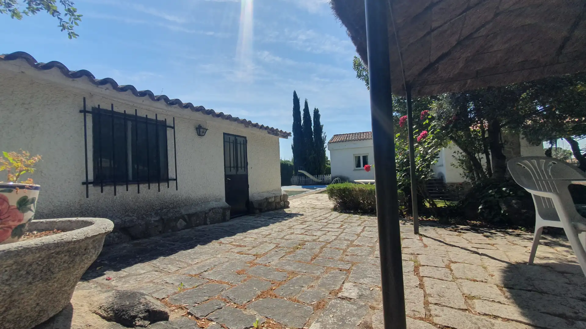 Vista exterior de Casa o xalet en venda en Valdemorillo amb Calefacció, Jardí privat i Terrassa