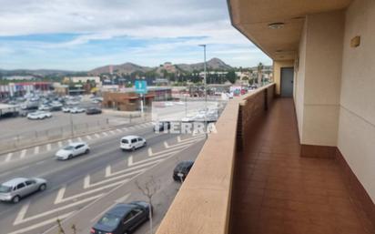 Vista exterior de Pis en venda en  Murcia Capital amb Terrassa i Balcó