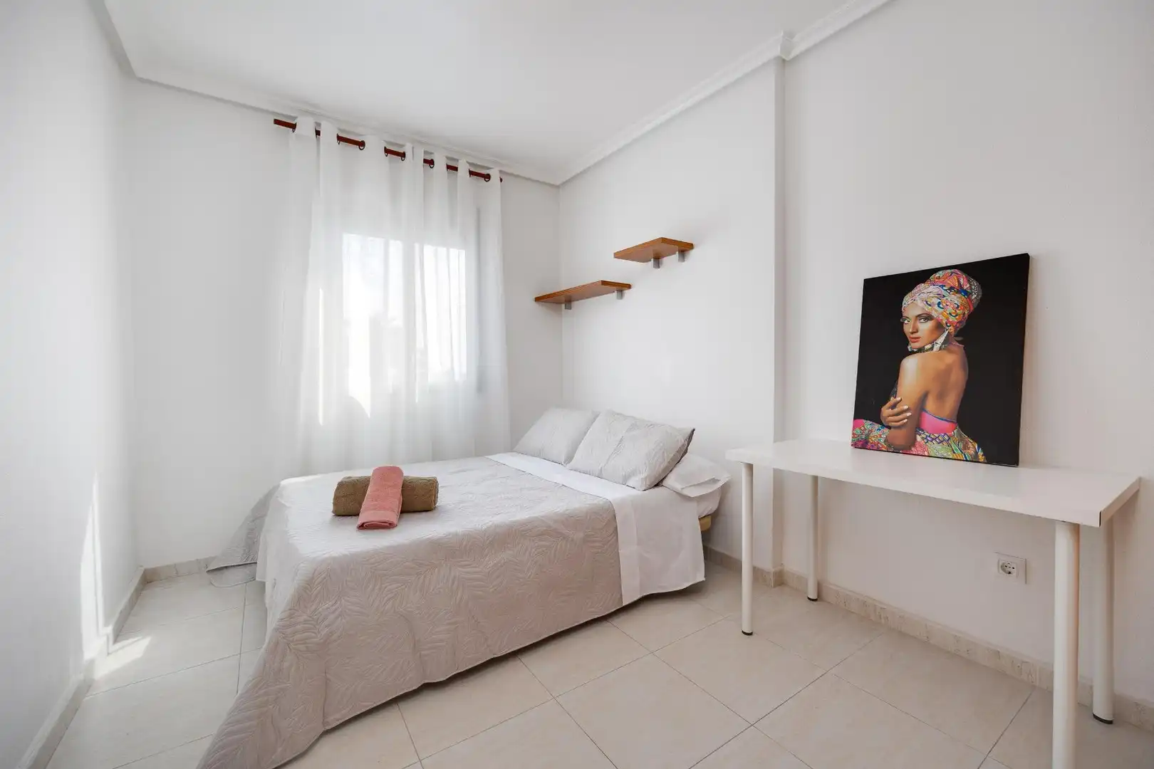 Habitación de Piso en venta en Orihuela con Aire acondicionado, Amueblado y Piscina comunitaria