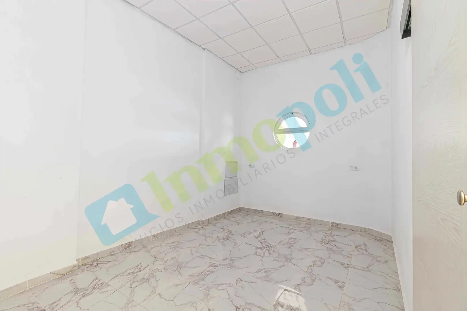 Gewerbefläche zur Miete in Maria Auxiliadora - Barriada de Llera, imagen 8