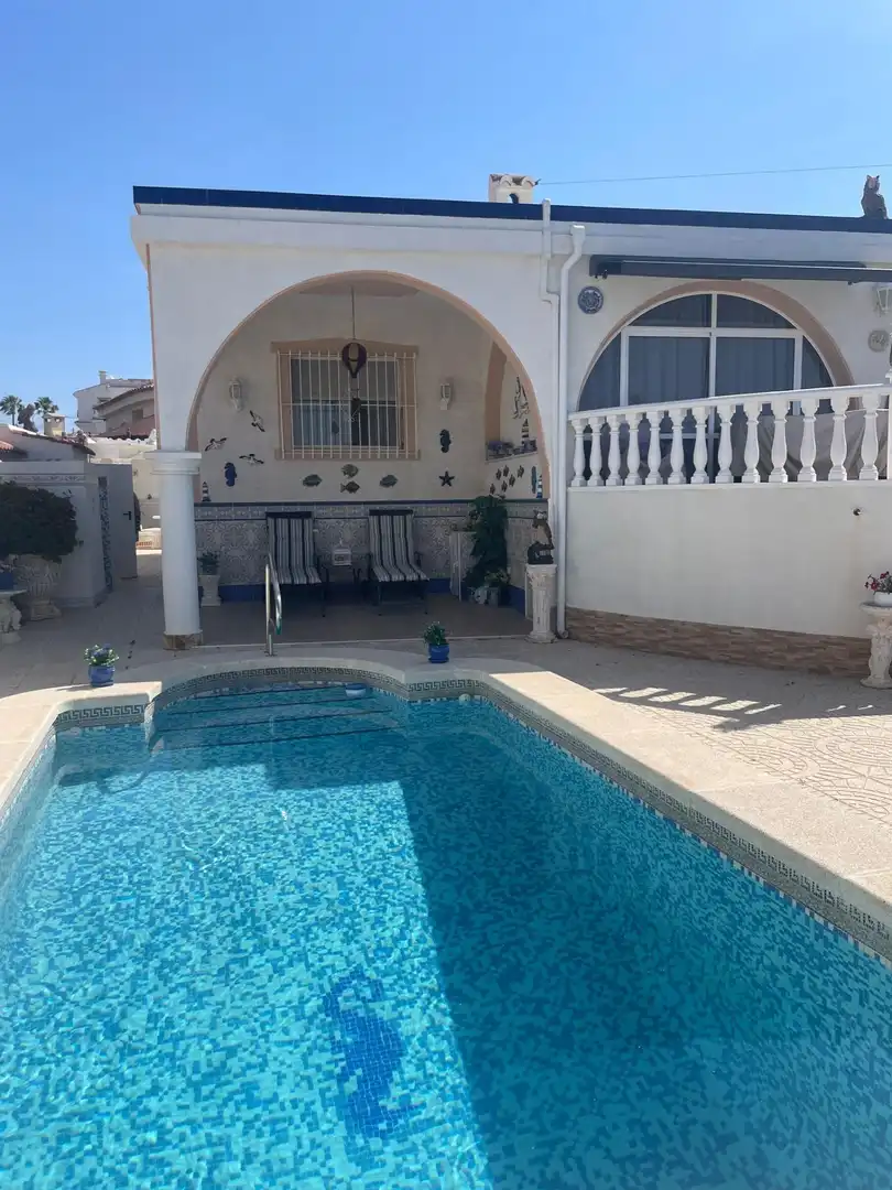 Piscina de Apartamento en venta en Rojales