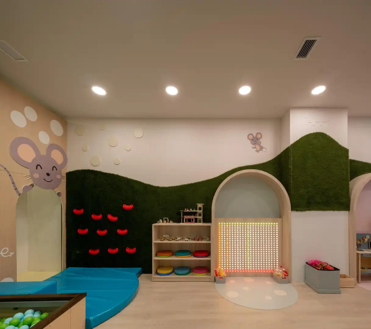 Local comercial de lloguer a Calle Calle Ruiz Blaser 8, imagen 4