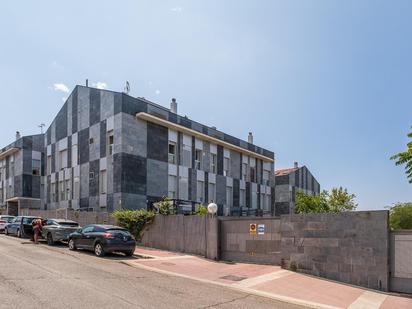 Vista exterior de Apartament en venda en Collado Villalba amb Terrassa