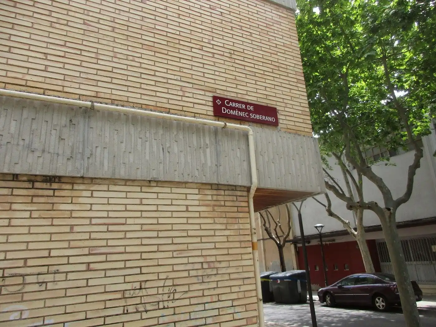 Vista exterior de Casa o xalet en venda en Reus amb Aire condicionat, Calefacció i Jardí privat