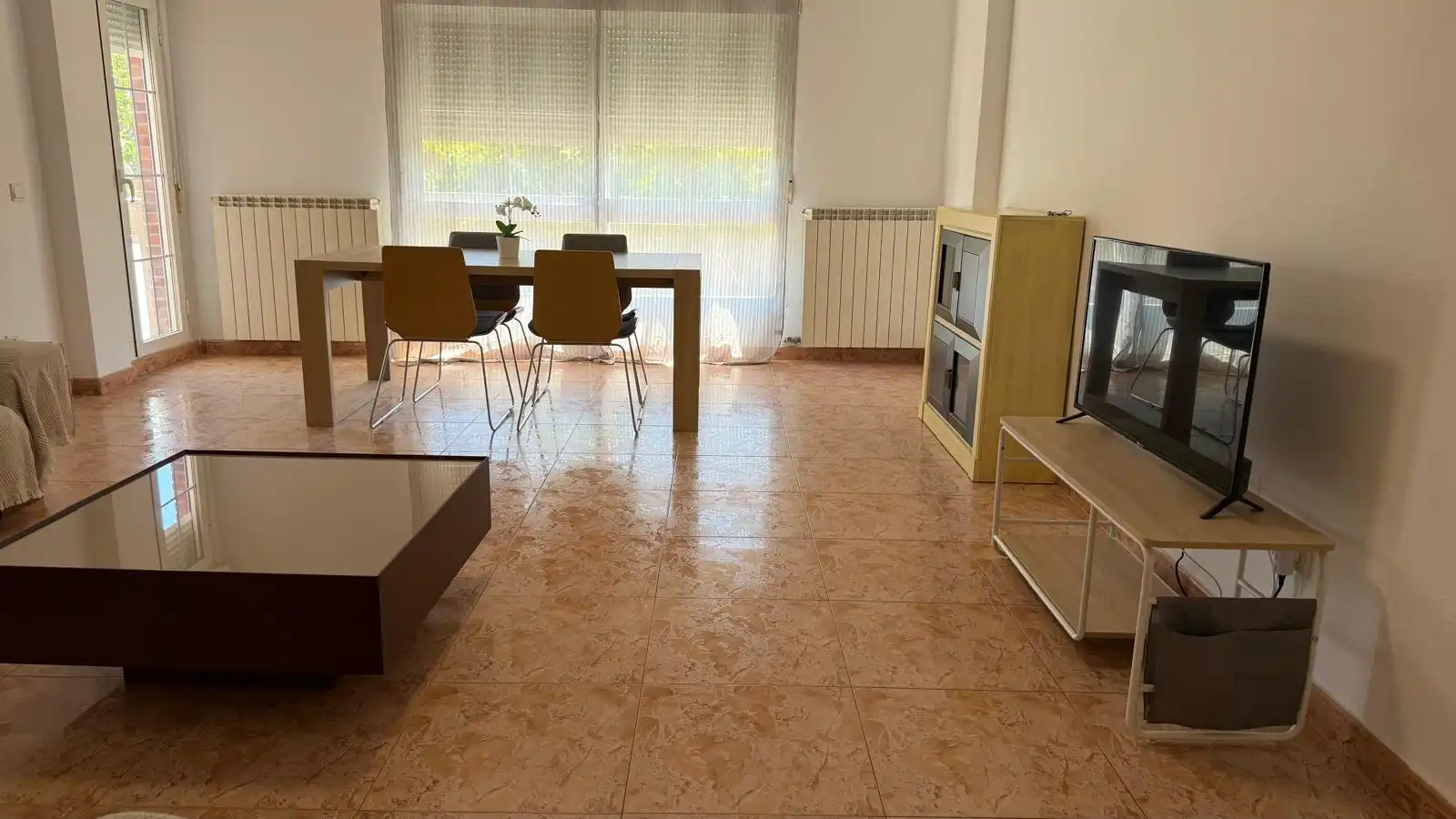 Flat for rent in Calle de la Diputación Provincial, 1, La Almunia de Doña Godina