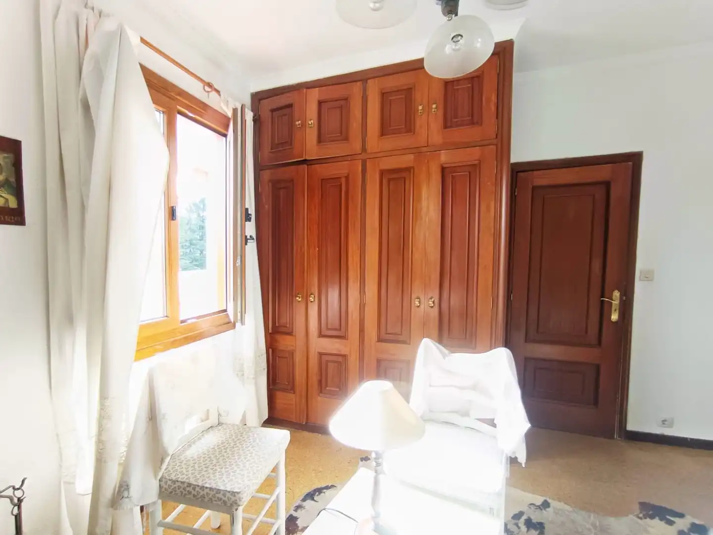 Habitación de Casa o chalet en venta en Pontevedra Capital  con Calefacción, Jardín privado y Terraza