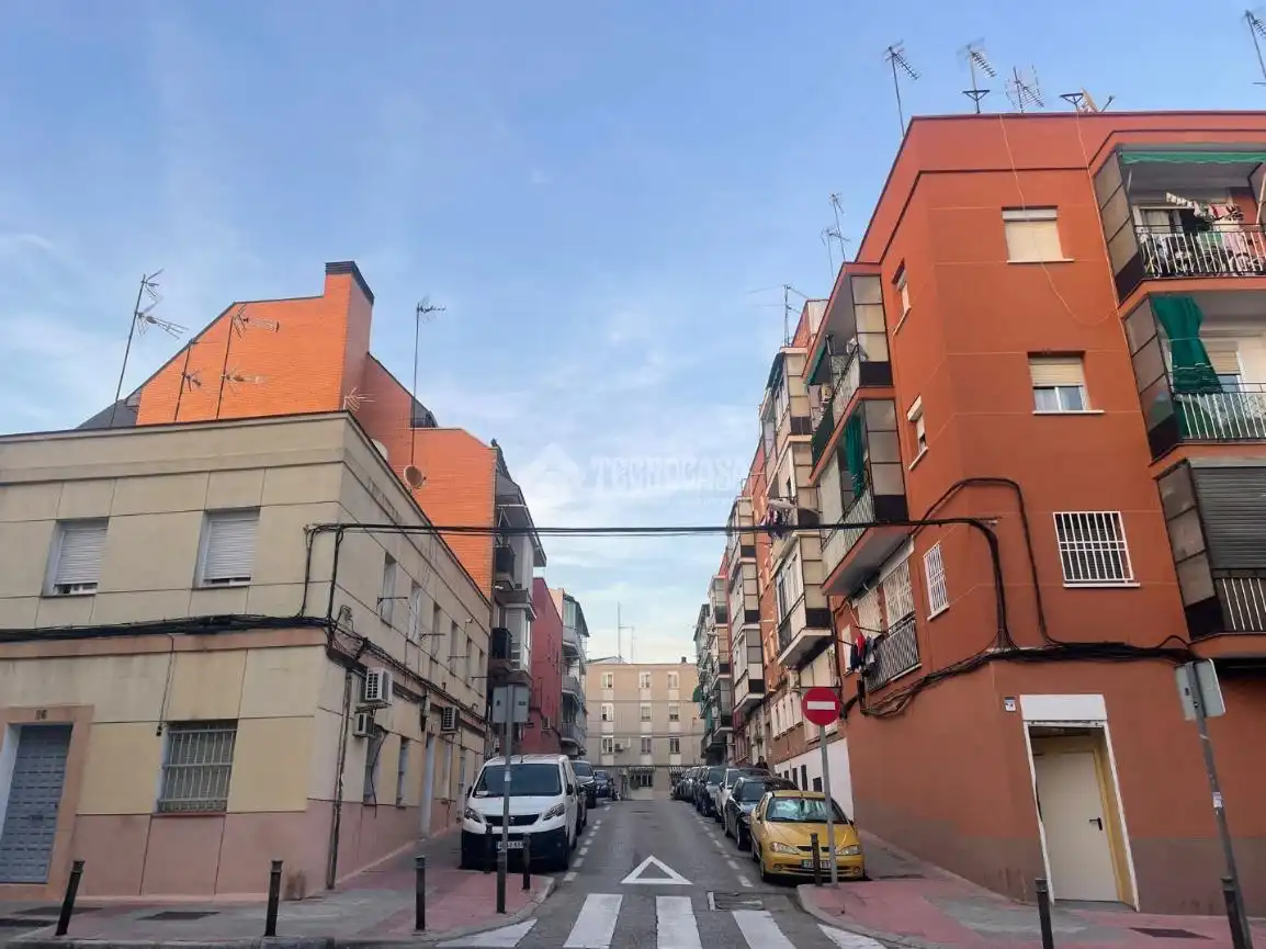 Außenansicht von Wohnung zum Verkauf in Madrid mit Heizung und Terrasse