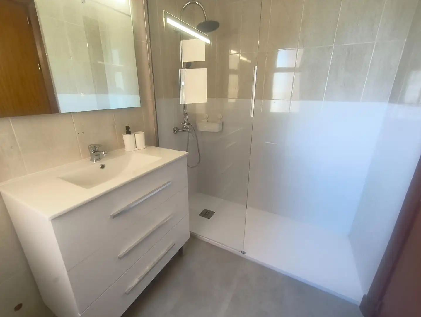 Badezimmer von Wohnung zur untervermieten in Jerez de la Frontera mit Terrasse und Möbliert