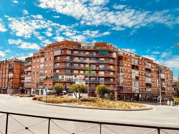 Penthouse with lift for sale in Beiro