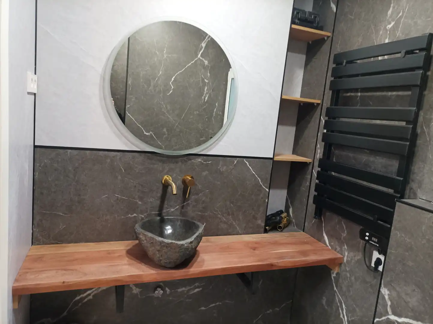 Bany de Apartament en venda en Getafe amb Aire condicionat, Calefacció i Moblat