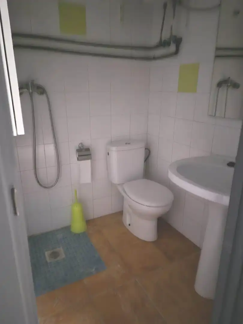 Baño de Local en venta en Llíria con Terraza