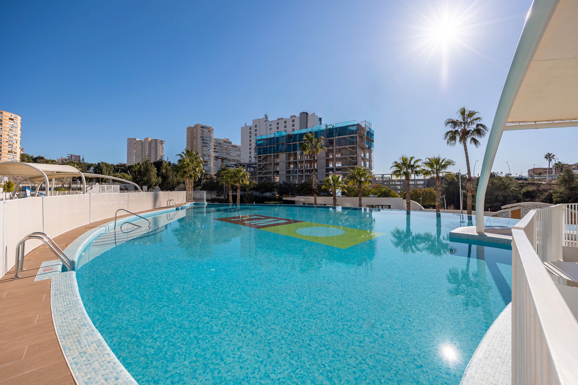 Swimming pool of Flat for sale in Benidorm  with Storage room, Swimming Pool and Furnished