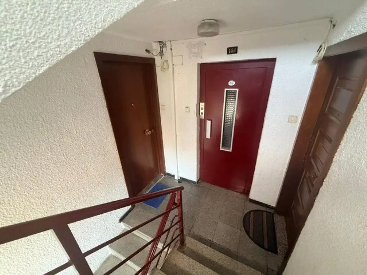 Flat for sale in Salt