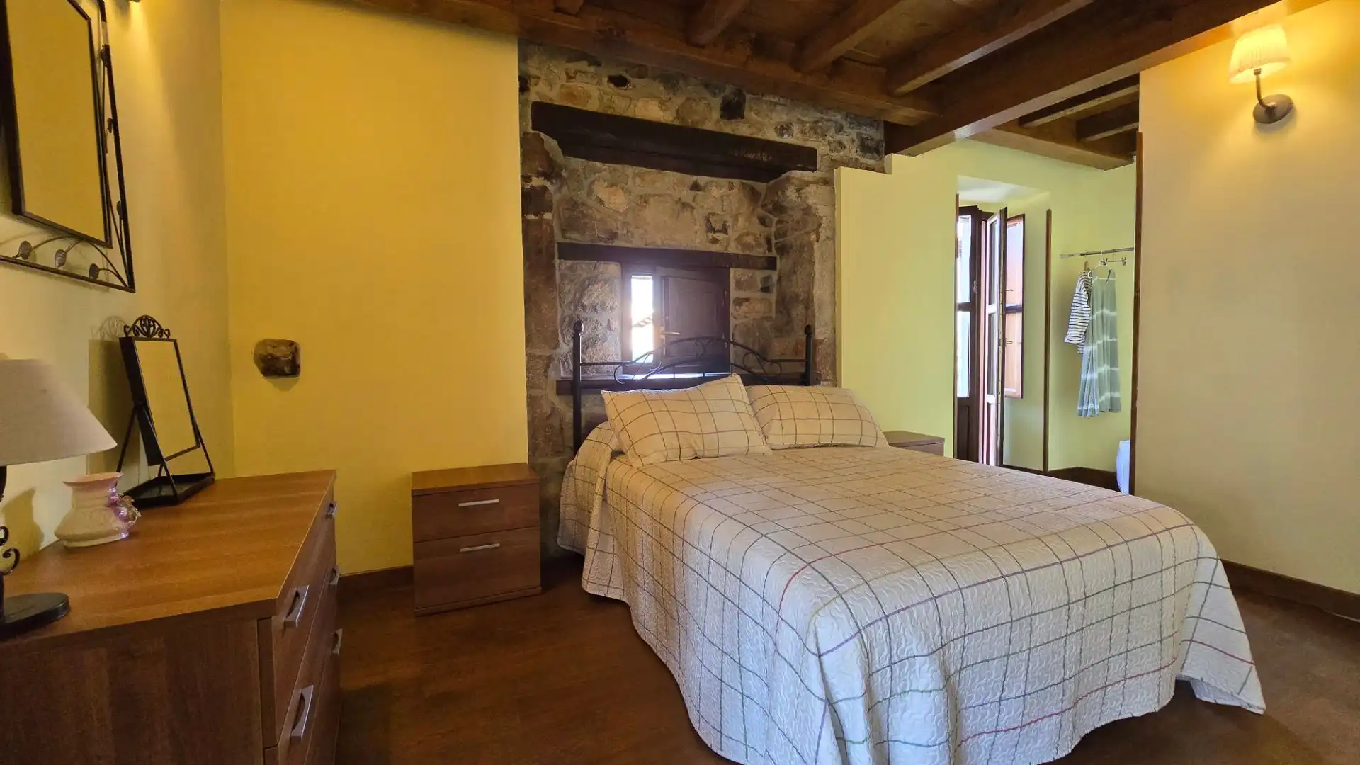 Dormitori de Casa o xalet en venda en Llanes amb Calefacció