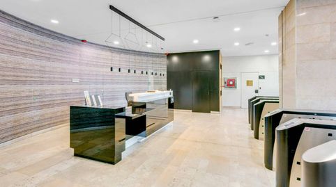 Foto 5 de Oficina de alquiler en Juan Esplandiu, Estrella, Madrid Capital