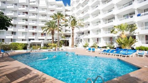 Foto 2 de Apartamento en venta en Avenida Venezuela, Playa de las Américas, Adeje