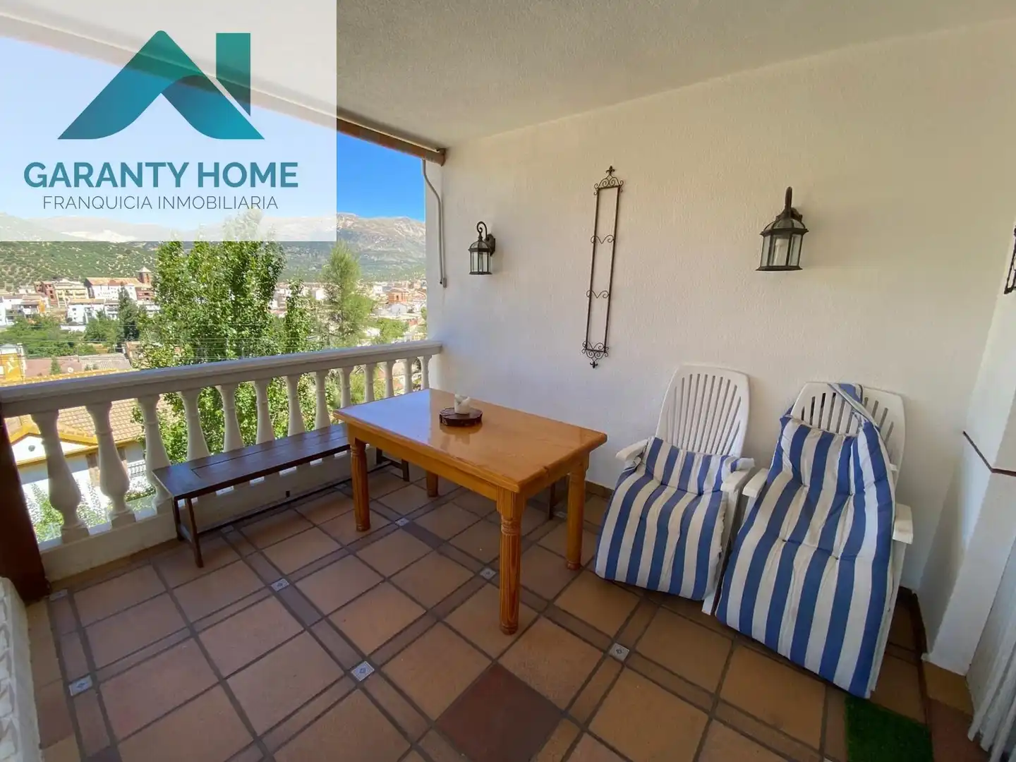 Vista exterior de Casa o chalet en venta en Valdepeñas de Jaén con Aire acondicionado, Calefacción y Jardín privado
