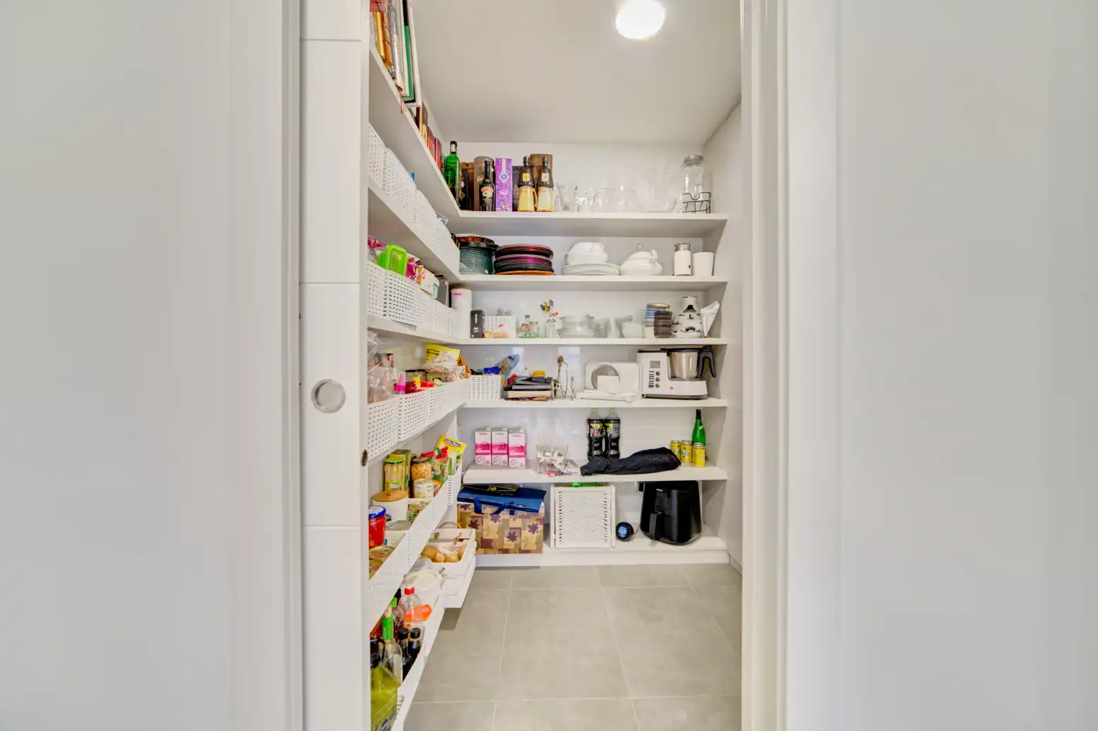 Cocina de Piso en venta en  Pamplona / Iruña con Calefacción, Terraza y Trastero