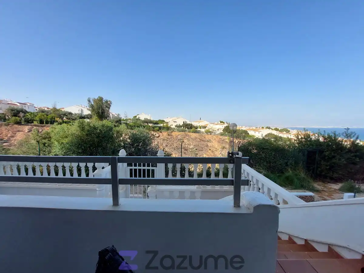 Piso de alquiler en Av. D'Escandinàvia, Gran Vista - Olivo de Oro