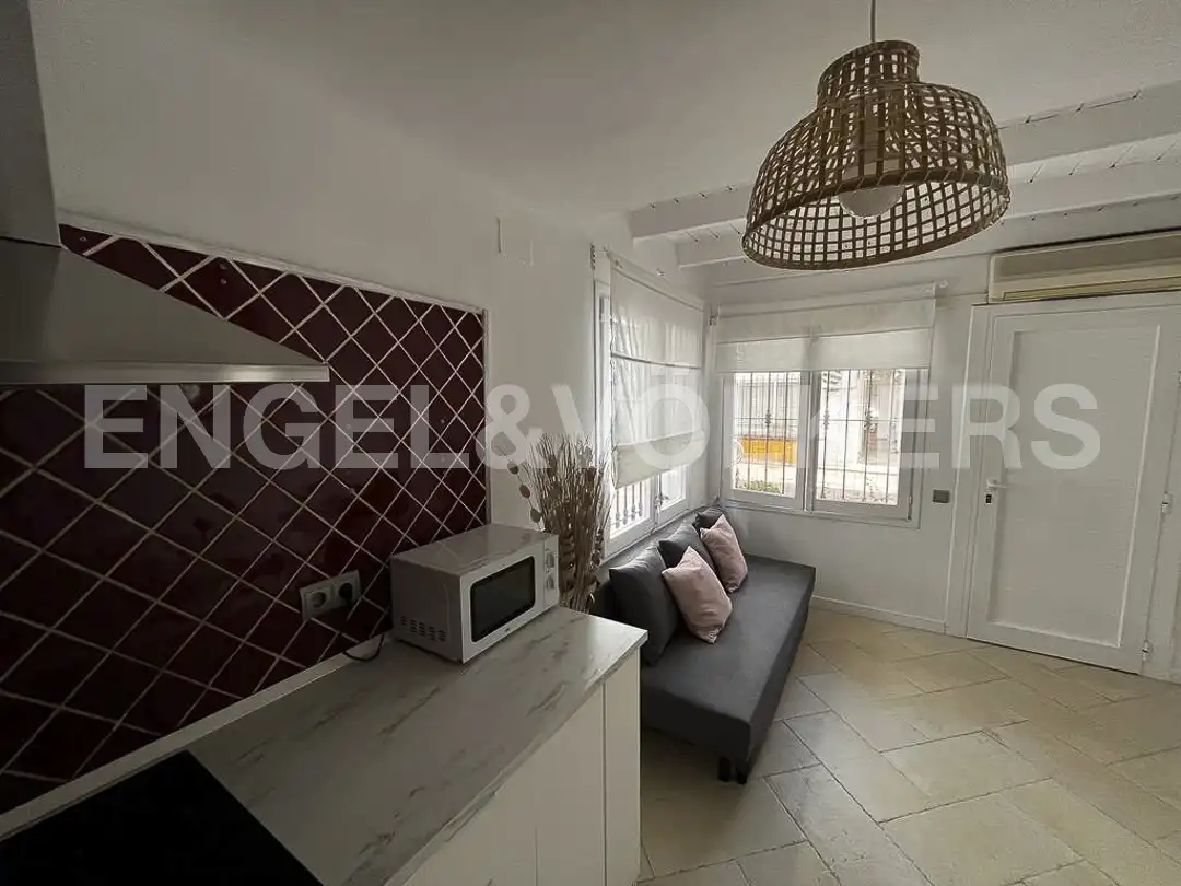 Sala de estar de Piso de alquiler en Sitges con Aire acondicionado y Calefacción