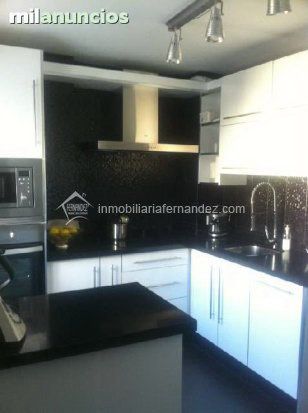 Cocina de Apartamento en venta en Cáceres Capital con Calefacción y Amueblado