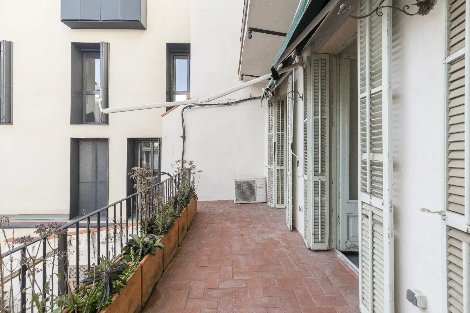 Terraza de Piso en venta en Barcelona con Calefacción, Terraza y Amueblado