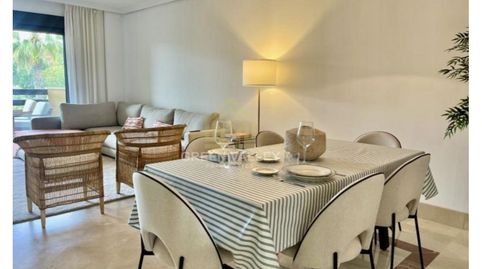 Foto 2 de Apartamento en venta en N/a, Puerto de Sotogrande - La Marina, Sotogrande