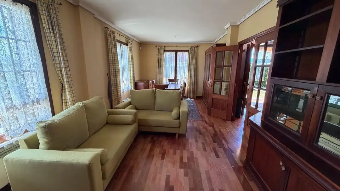 Wohnzimmer von Haus oder Chalet zum Verkauf in Zigoitia mit Heizung, Terrasse und Abstellraum