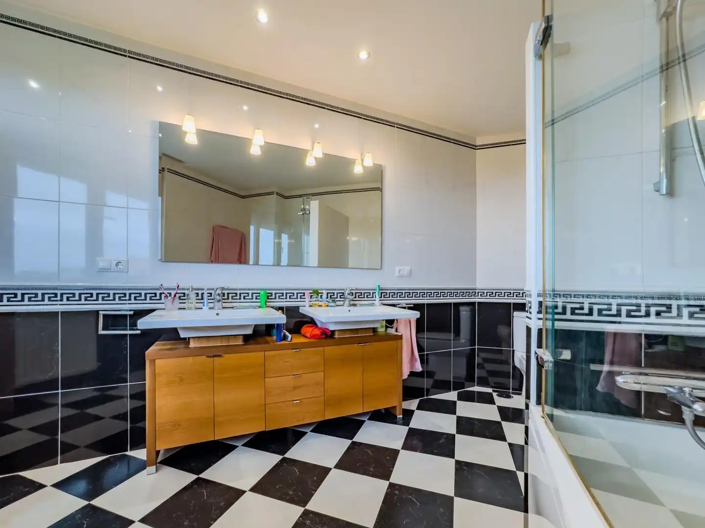 Bathroom of Houses for sale in Piélagos  with Private garden, Terrace and Storage room