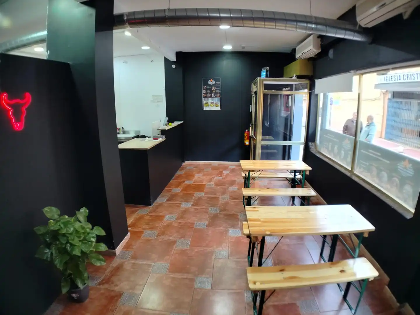 Local en traspaso en Parla con Aire acondicionado, Calefacción y Amueblado