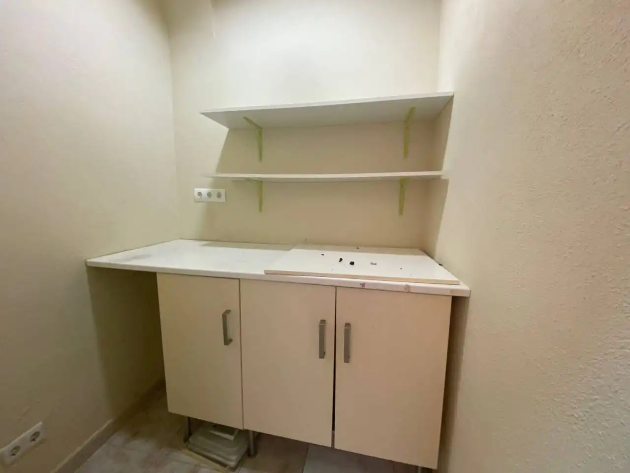 Cocina de Local en venta en Mont-roig del Camp