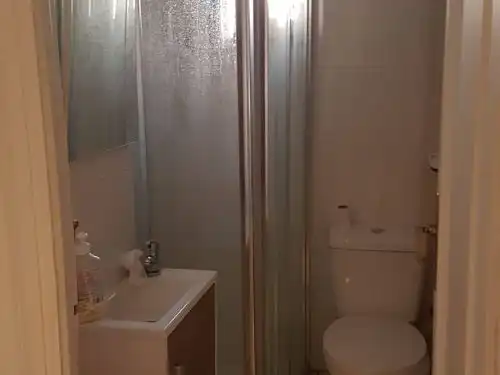 Baño de Piso en venta en Valencia con Aire acondicionado, Amueblado y Horno