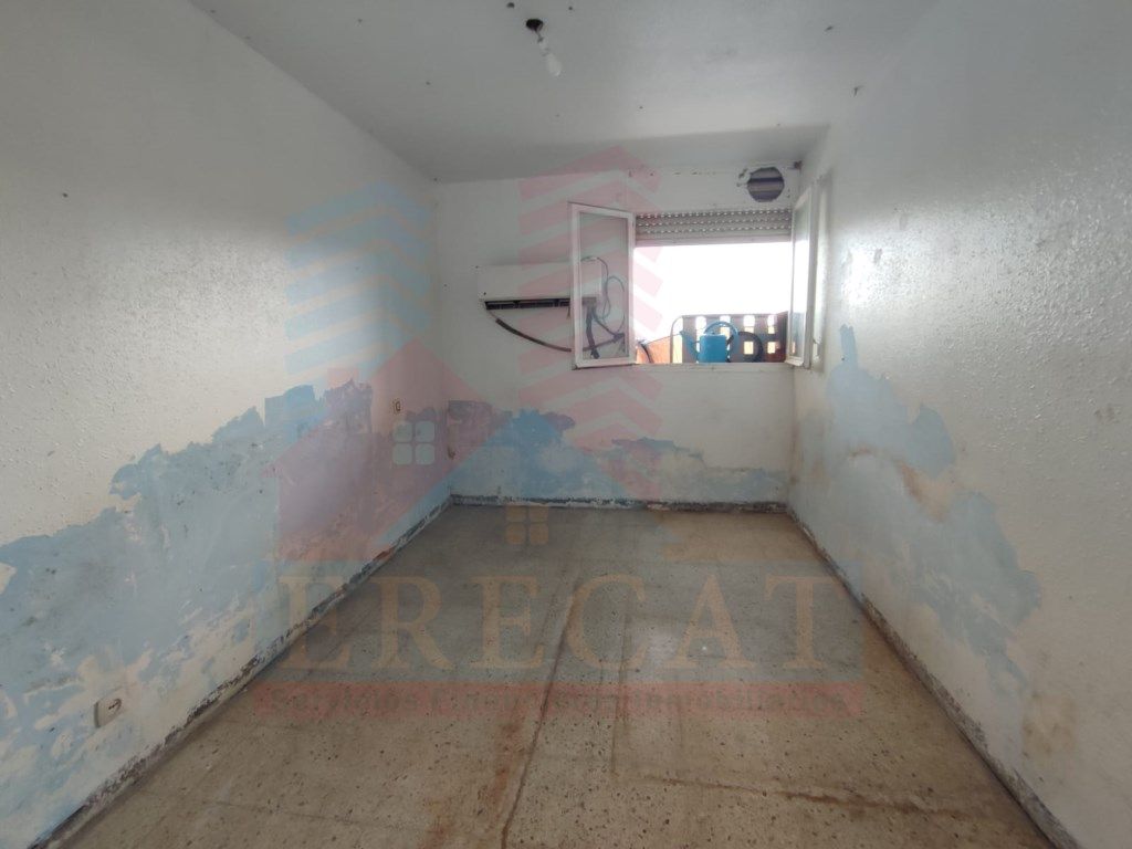 Flat for sale in N/A, La Mina