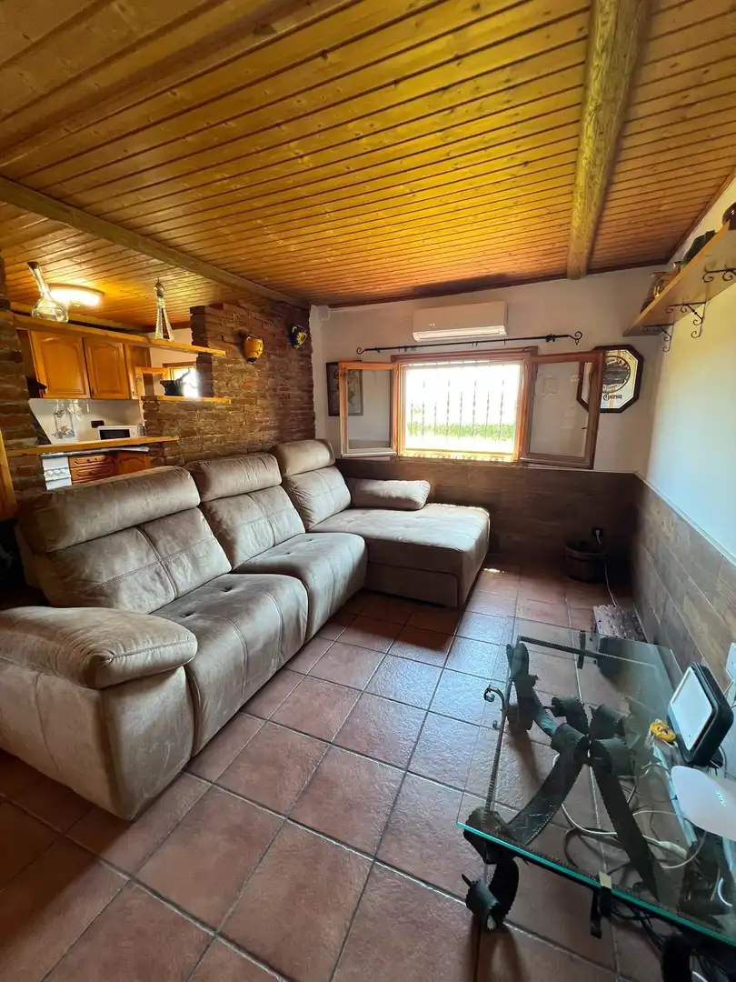 Sala de estar de Casa o chalet en venta en Fogars de la Selva con Aire acondicionado, Jardín privado y Terraza