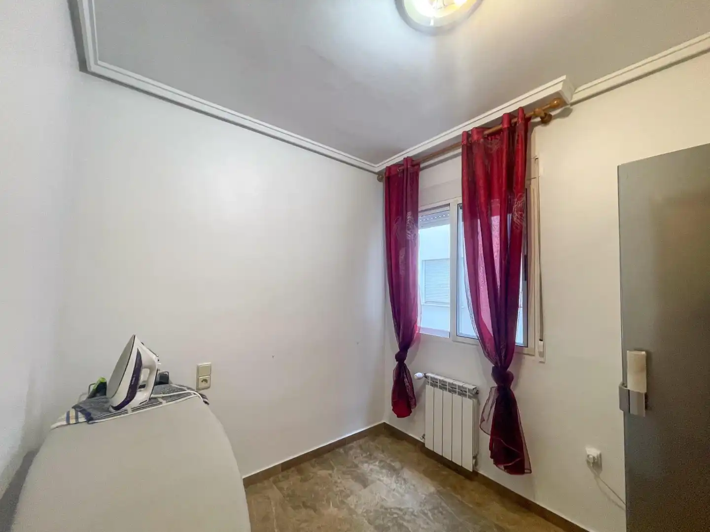 Flat for rent in Plaza JUAN GRANDIA, Requena